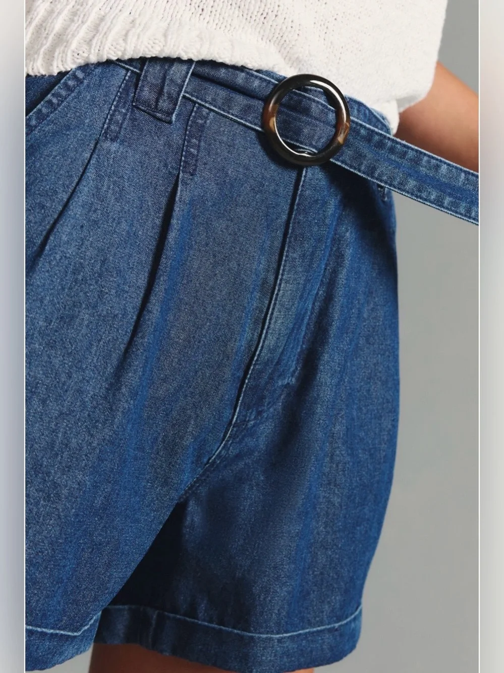 Avec Les Filles Belted Pleated Shorts